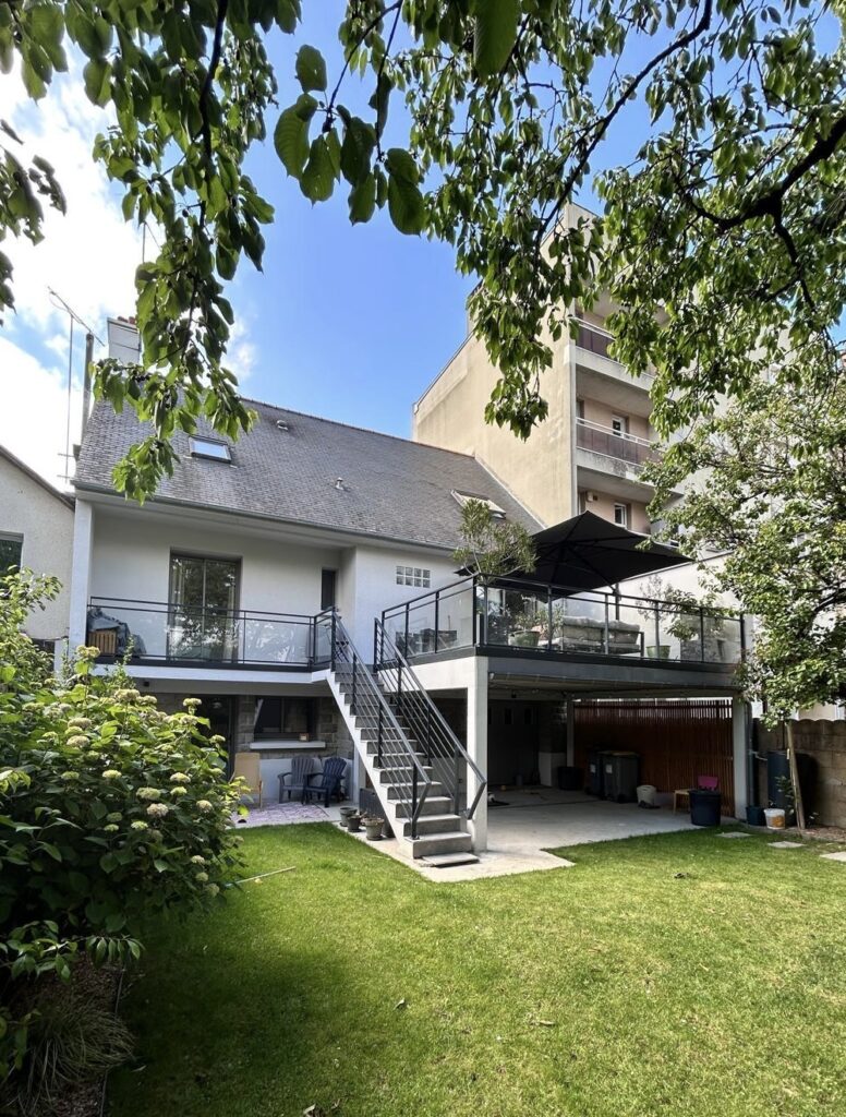 Maison familiale rénovée de 170 m² – Quartier Saint-Hélier à Rennes - RENNES